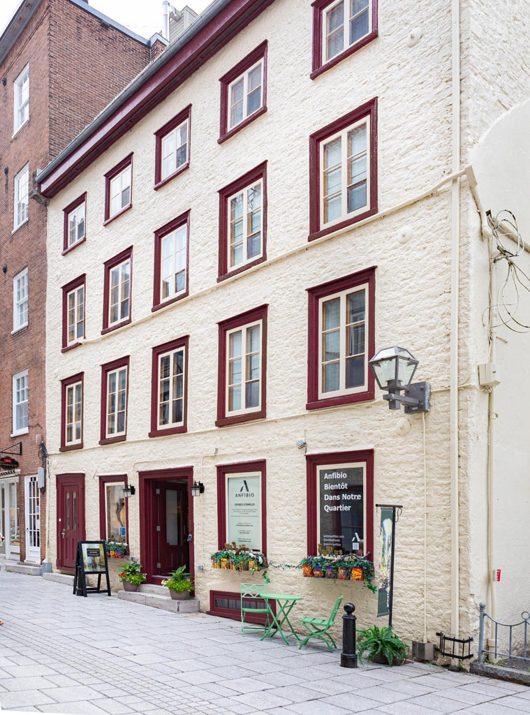 Embracing the Charm of Old Québec